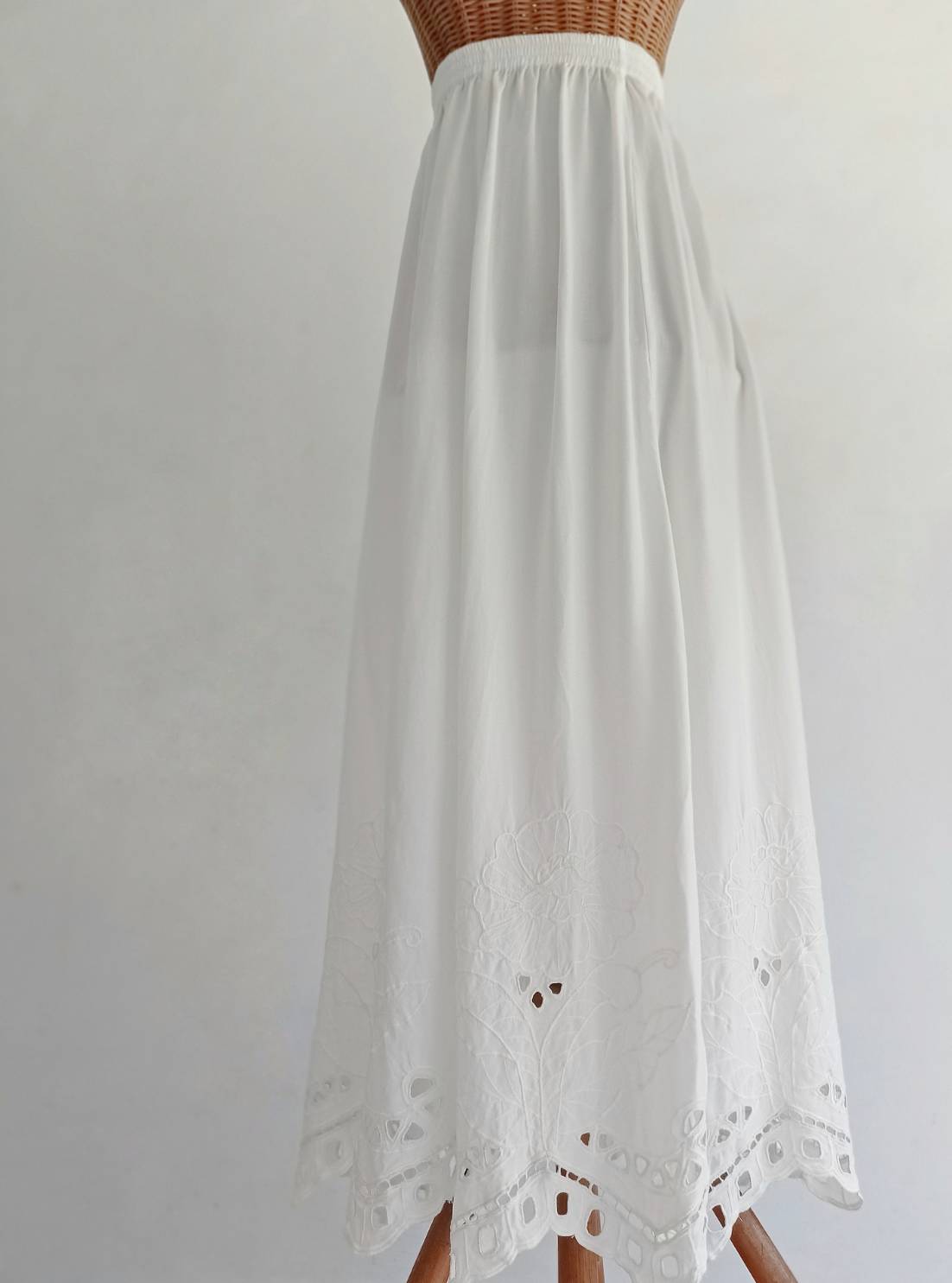 CINDY Skirt White│XS,S,M,L,XL Pre-order 14days